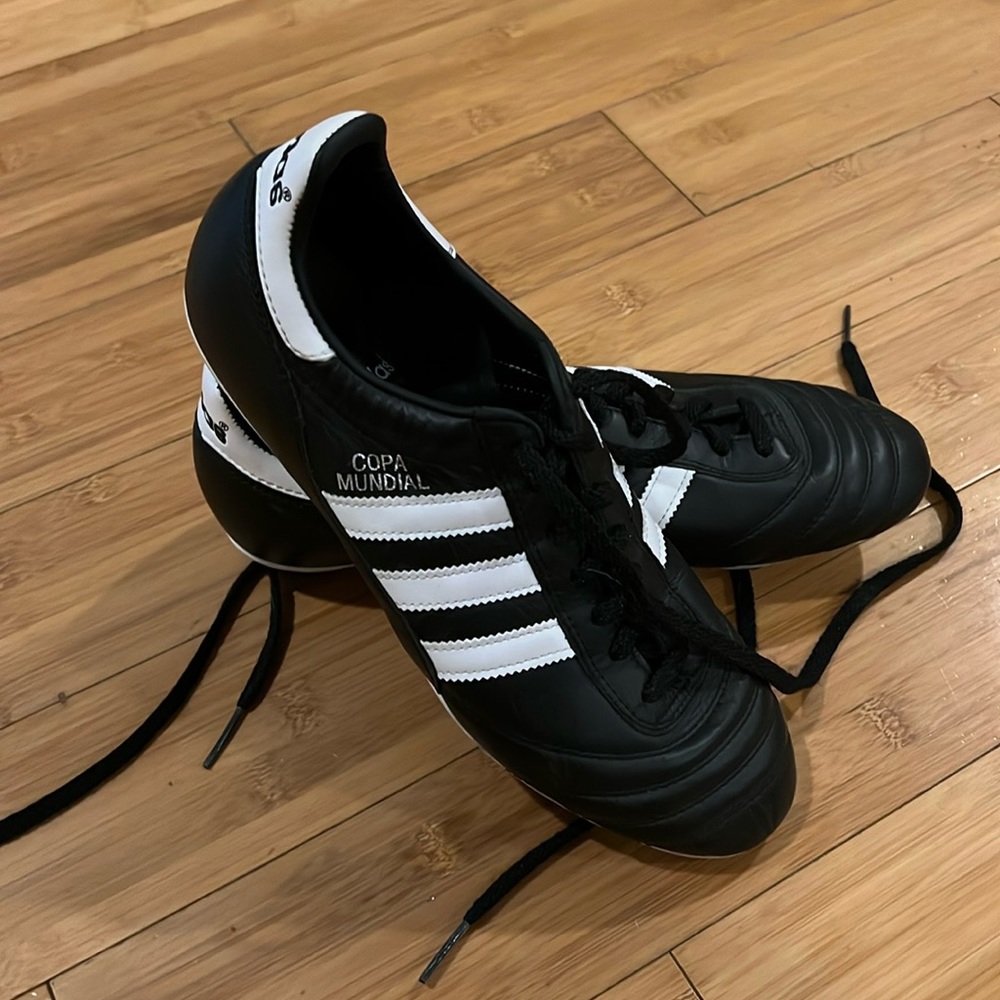 Men’s Adidas Copa Mundial Soccer Cleats